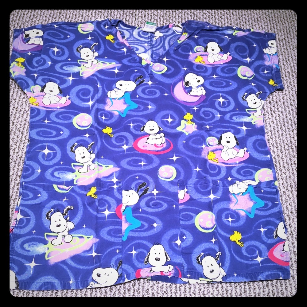 Scrub top